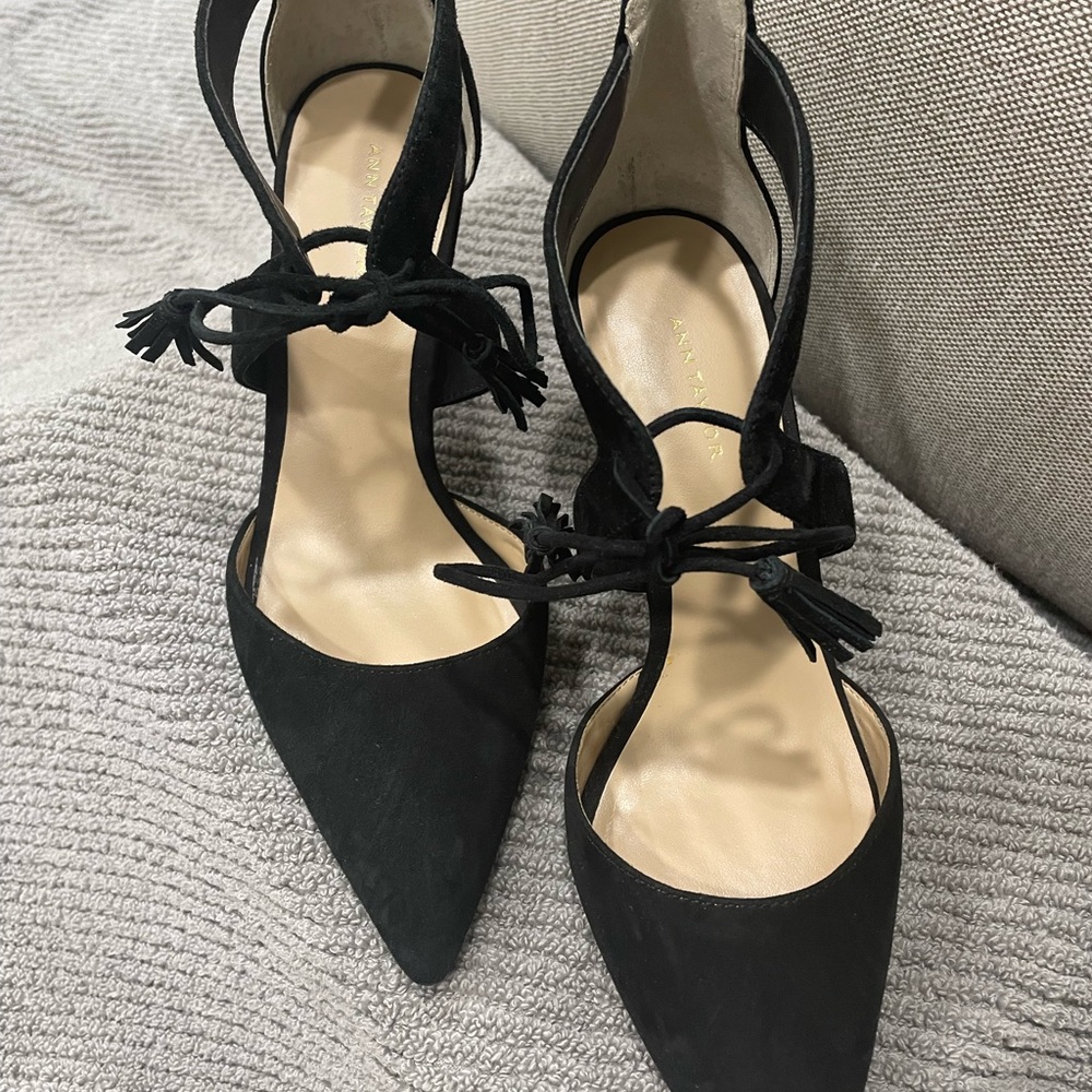 Carson Black suede shoe by Ann Taylor size 6.5 worn once